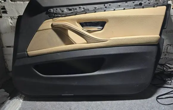BMW 5 F10 F11 Front door card panel trim 1777774