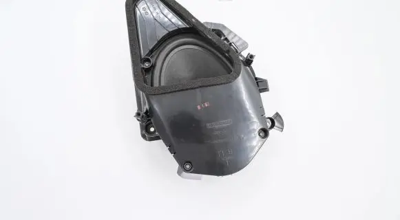 BMW i3 Subwoofer speaker 9285272 43006302 61928910