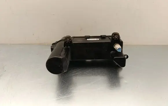 Citroen C4 III e-C4 Air conditioning (A/C) air dryer 9830070780
