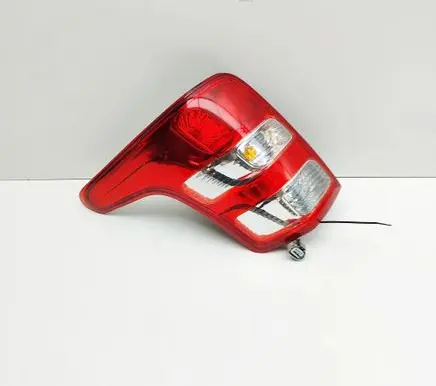 Mitsubishi L200 Rear/tail lights 8330A943