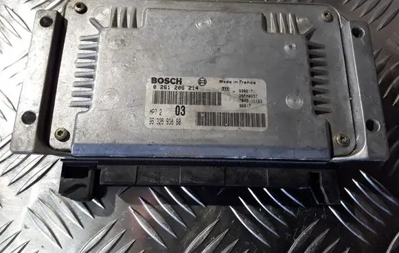 Citroen Xsara Engine control unit/module 0261206214 9632693880