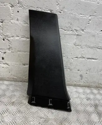 (B) pillar trim (bottom)