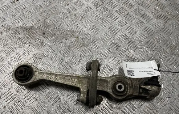 Volkswagen PASSAT B5.5 Front lower control arm/wishbone