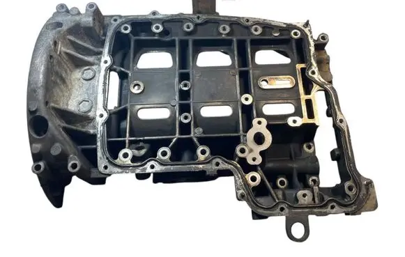 Ford Transit Oil sump 8C1Q6U004AA