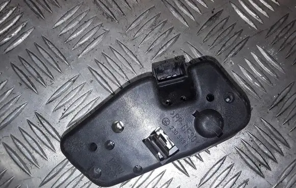BMW 3 E36 Tail light bulb cover holder 230569l
