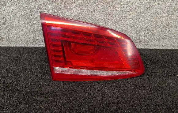 Volkswagen PASSAT B7 Tailgate rear/tail lights 3AF945307B