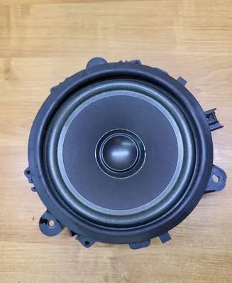 Volvo XC90 Front door speaker 8633109