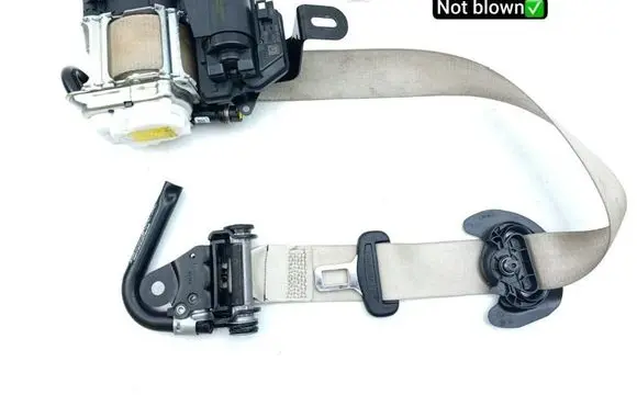 Mercedes-Benz EQS X296 Front seatbelt A020N354A