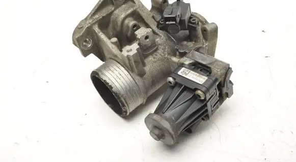 Volvo V70 EGR valve 50276422