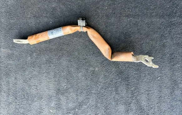 Mercedes-Benz E W213 Positive cable (battery) A2135400017