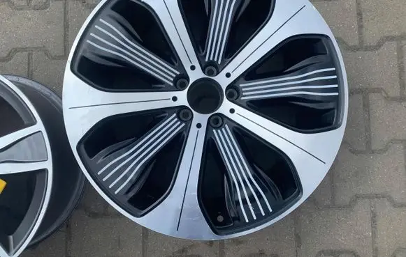 Mercedes-Benz EQC R20 alloy rim 