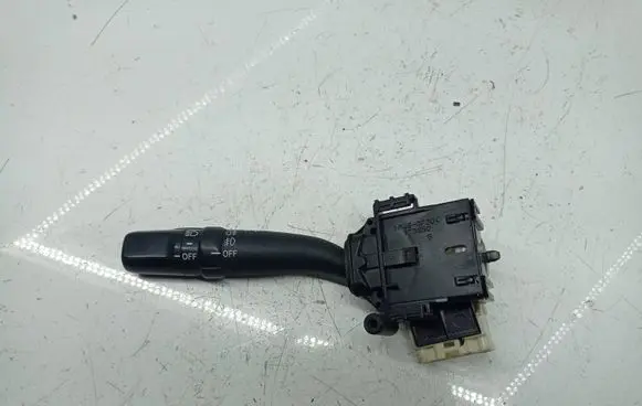 Toyota Avensis T250 Indicator stalk 8414005110