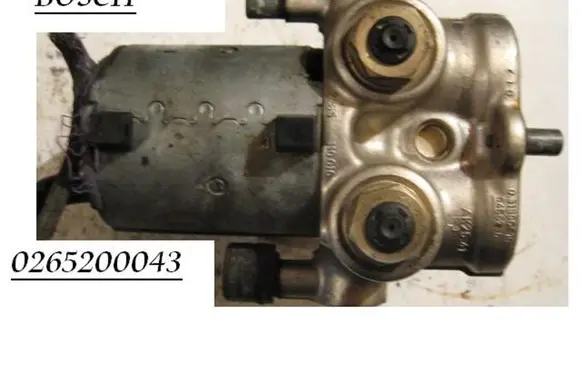 Mercedes-Benz E W124 ABS Pump 0265200043