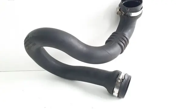 Opel Vivaro Intercooler hose/pipe 8200760918E 93861386