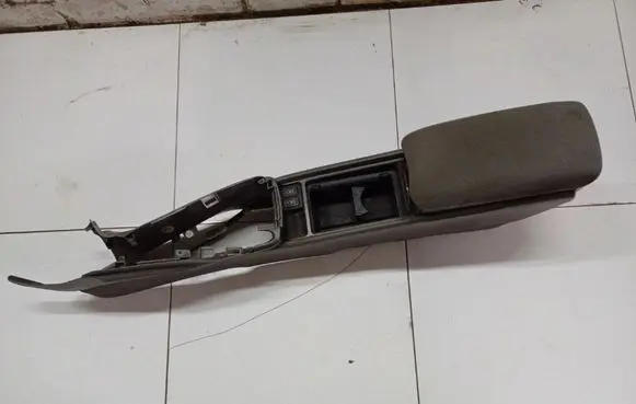 Honda Civic Center console 1308562