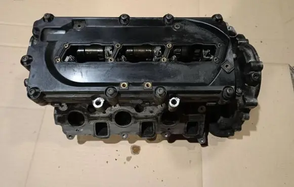 Audi A4 S4 B7 8E 8H Engine head 0594AL