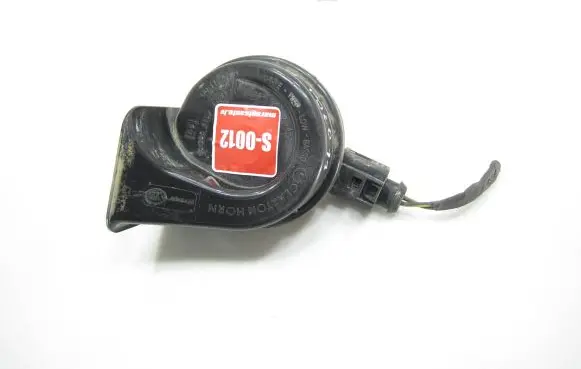 Volkswagen Polo V 6R Horn signal A046466