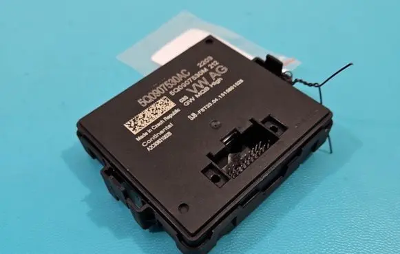 Volkswagen PASSAT B8 Central body control module 5Q0907530AC IMPRK1373787