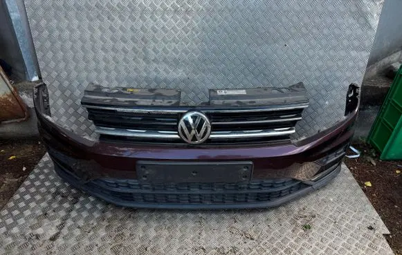 Volkswagen Tiguan Front bumper 5NA87221