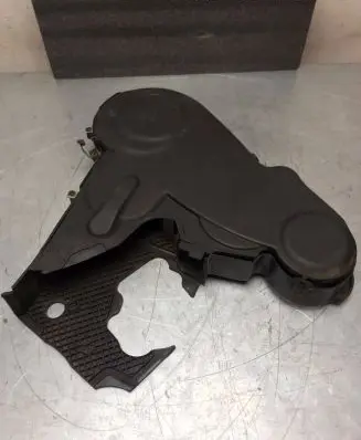 Volkswagen PASSAT B6 Timing belt guard (cover) 03L109145B 03L109107E