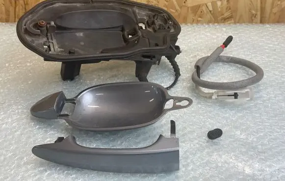 BMW 5 E60 E61 Rear door exterior handle 51217034544