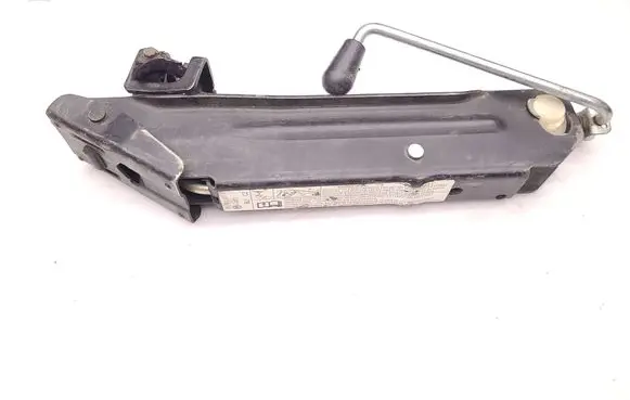 Volkswagen Caddy Lift Jack 2K0011031B