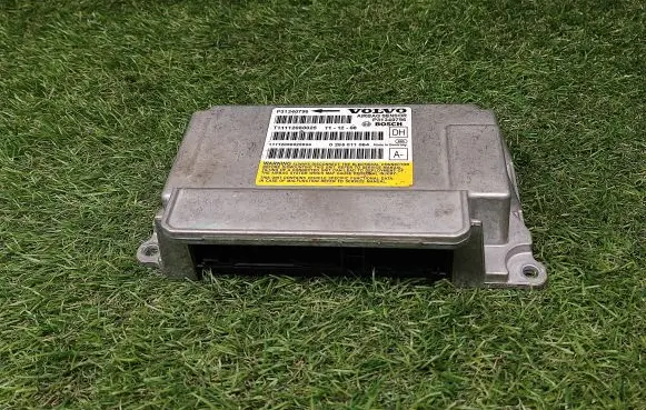 Volvo S60 Airbag control unit/module 31340796 P31340796 0285011064