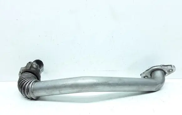 Volvo V70 EGR valve line/pipe/hose 