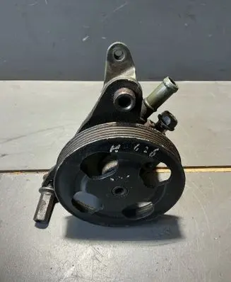 Mazda 626 Power steering pump GE4T32650C
