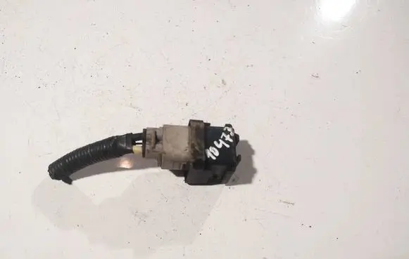 Toyota Yaris Glow plug pre-heat relay 2861067010