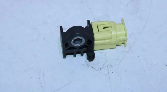 KIA Rio Airbag deployment crash/impact sensor 95920H8000 70928X0005C 170928XX005C39