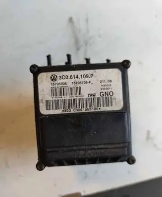 Volkswagen PASSAT B6 ABS Pump 3C0614109P 16705905 16705705F