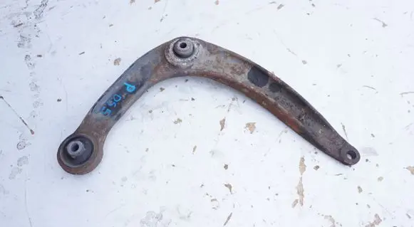 Citroen DS5 Front lower control arm/wishbone