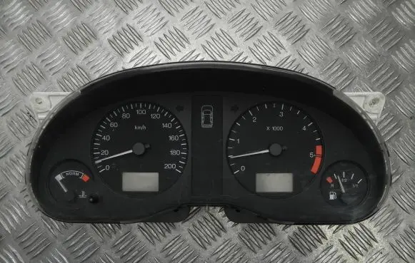 Ford Galaxy Speedometer (instrument cluster) 95VW10849YF