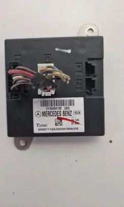Mercedes-Benz E W211 Comfort/convenience module 2115452132