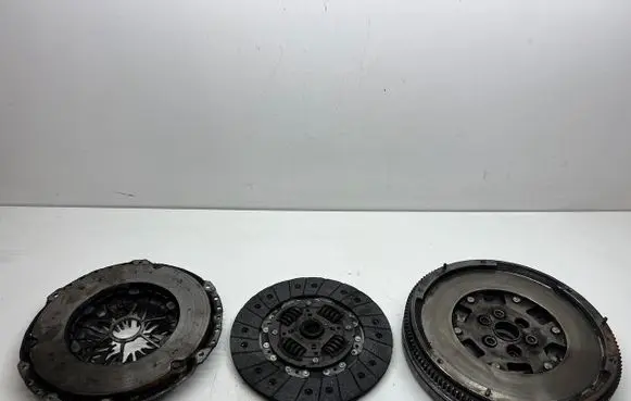 Mitsubishi Grandis Clutch set kit 