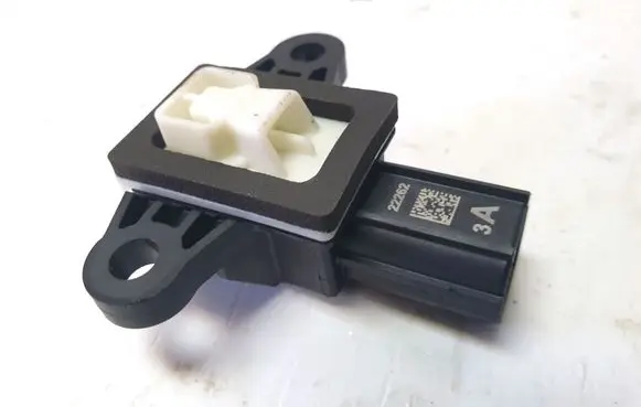 KIA Sorento Airbag deployment crash/impact sensor 95930S1000