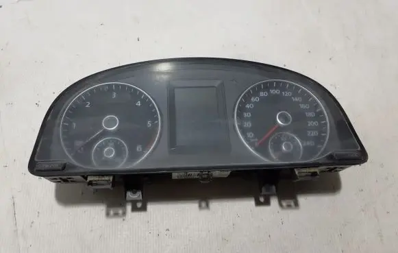 Volkswagen Caddy Speedometer (instrument cluster) 2K0920866C