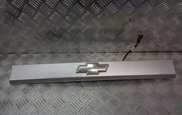 Chevrolet Aveo Tailgate/trunk spoiler 