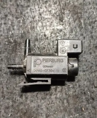 BMW X5 F15 Turbo solenoid valve 70231800 14T059 7810831