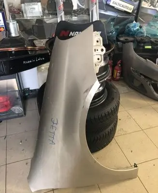 Volkswagen Jetta V Fender 1K5821106 3214