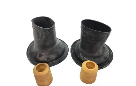 Toyota Carina T190 Front shock absorber dust cover boot 4815720070