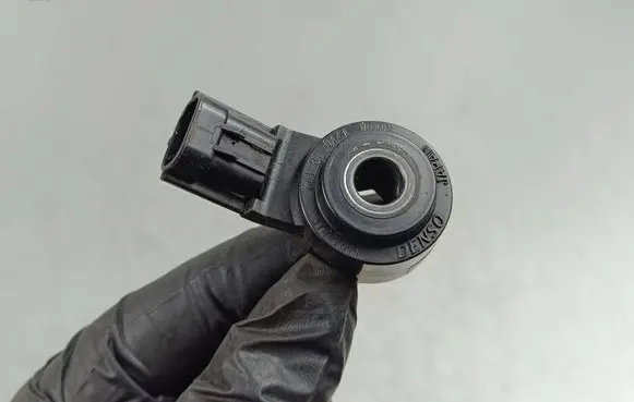 Detonation knock sensor