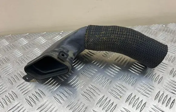 Audi A4 S4 B7 8E 8H Air intake duct part 8E0129604