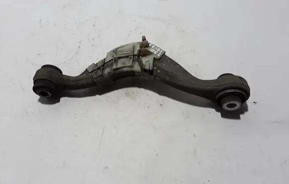 BMW 5 G30 G31 Rear upper control arm/wishbone 6883340