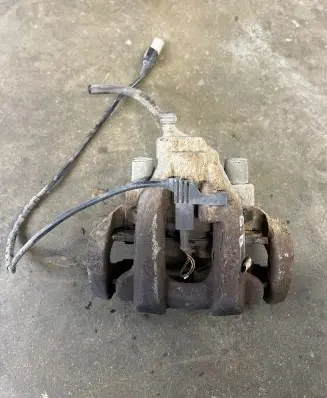 Mercedes-Benz R W251 Rear brake caliper