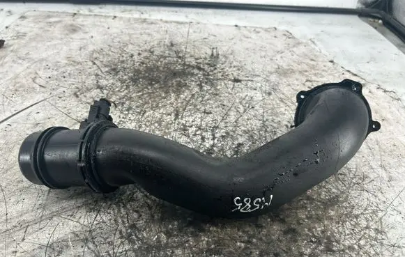 Mercedes-Benz E W212 Intercooler hose/pipe A6510900242