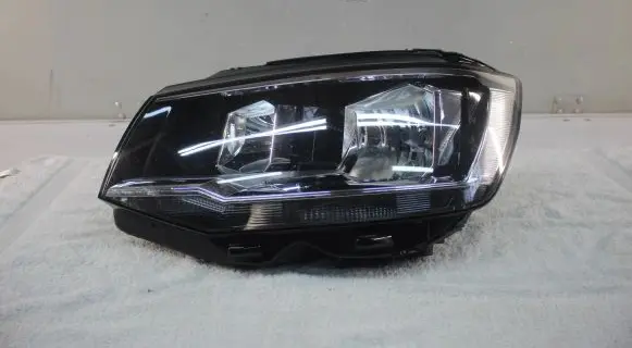 Volkswagen Transporter - Caravelle T6 Headlight/headlamp 7E1941005E 90072931098F