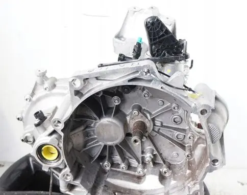 Volkswagen T-Roc Manual 5 speed gearbox UFC