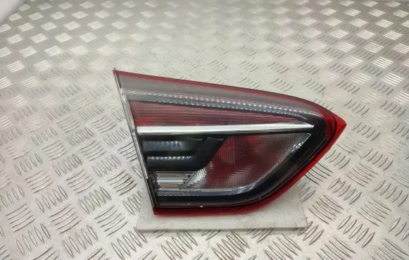 Opel Crossland X Tailgate rear/tail lights